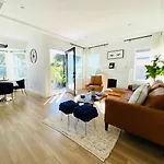 Stylish 3Br House, Lax-Sofi-65Th-Ww